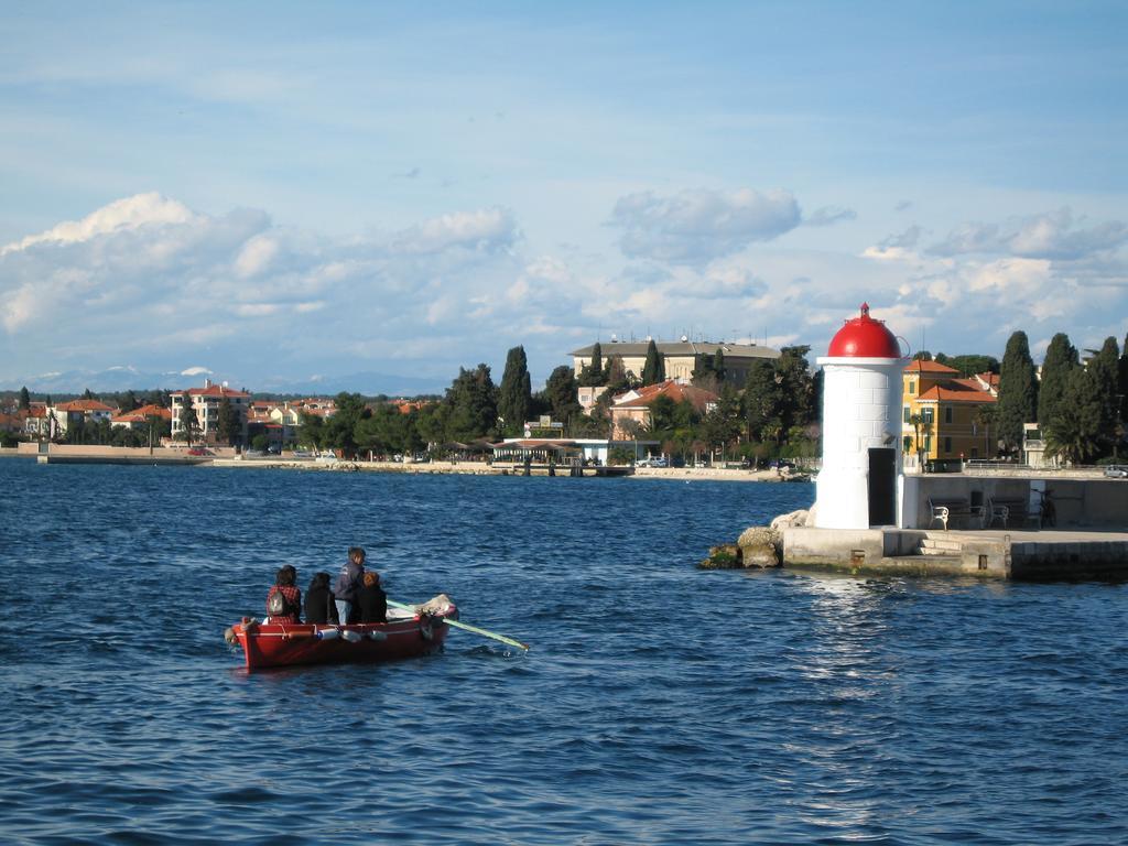 Appartamento The White House Croatia Bibinje Esterno foto